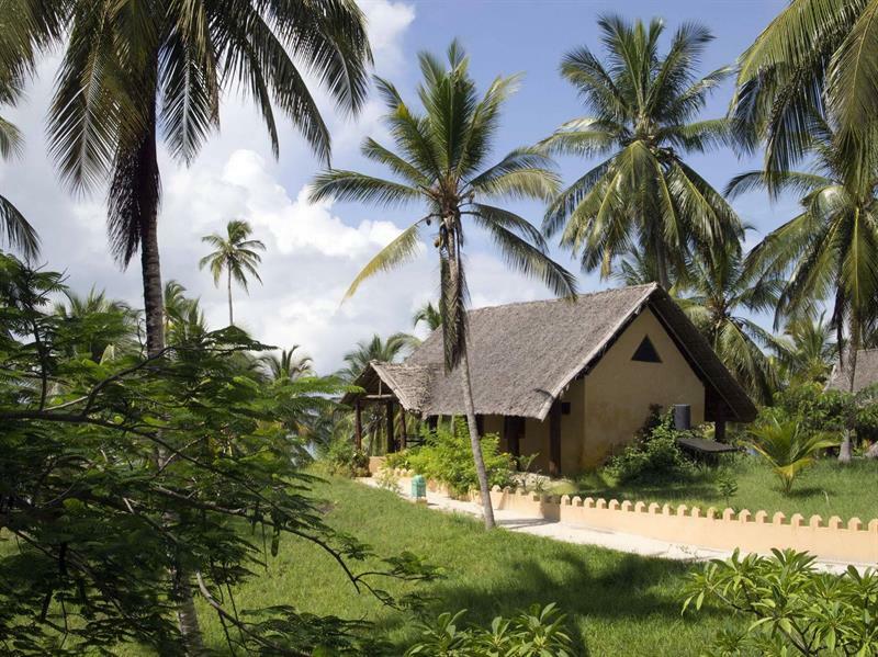 Kinasi Lodge Utende Exterior photo